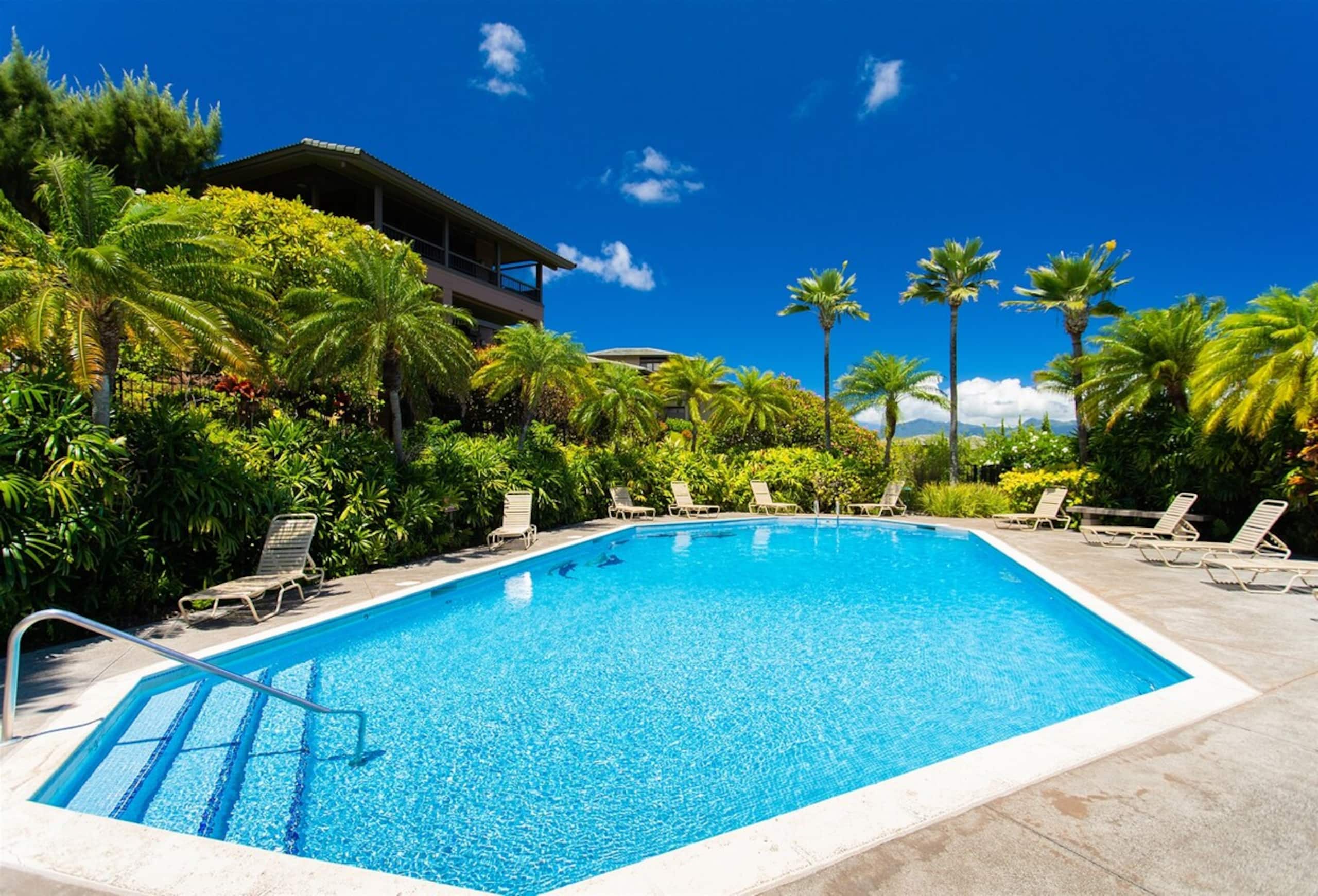 Villa in Lahaina · ★4.97 · 3 bedrooms · 7 beds · 3 baths - Image 54