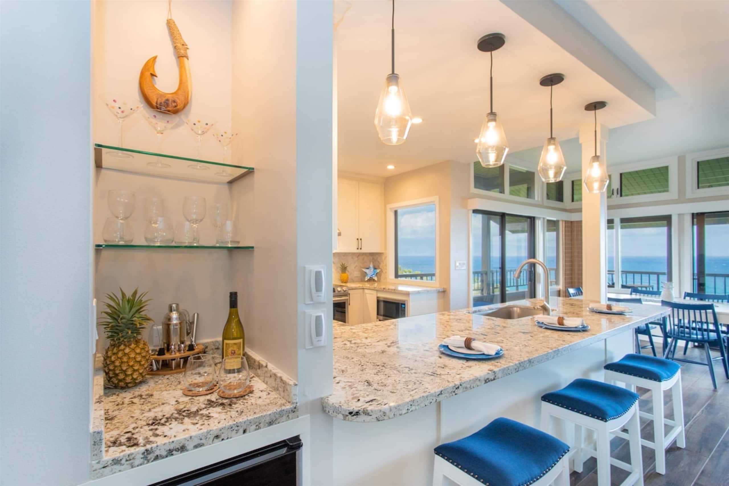 Villa in Lahaina · ★4.97 · 3 bedrooms · 7 beds · 3 baths - Image 2
