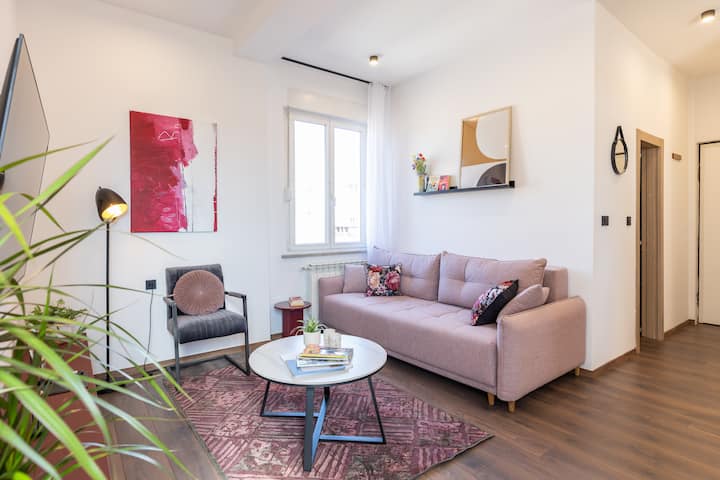 Polai Boutique With Balcony And Free Parking - Pula