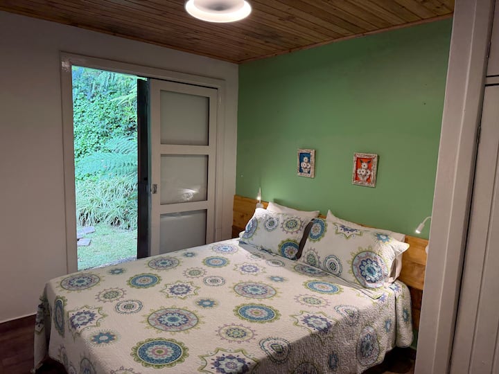 Quarto 2, cama queen, апартман