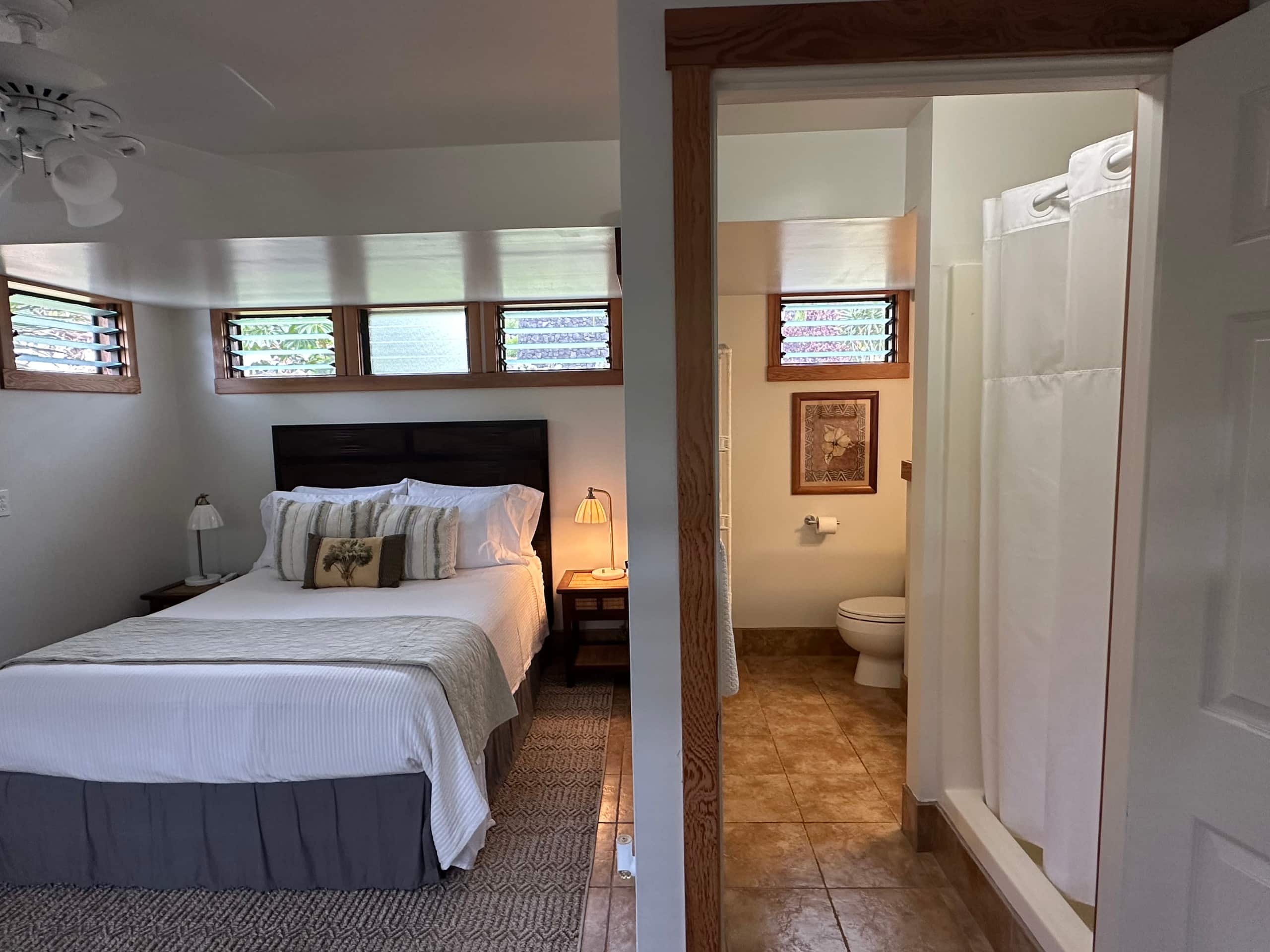 Home in Kailua-Kona · ★4.97 · 2 bedrooms · 2 beds · 3 baths - Image 18