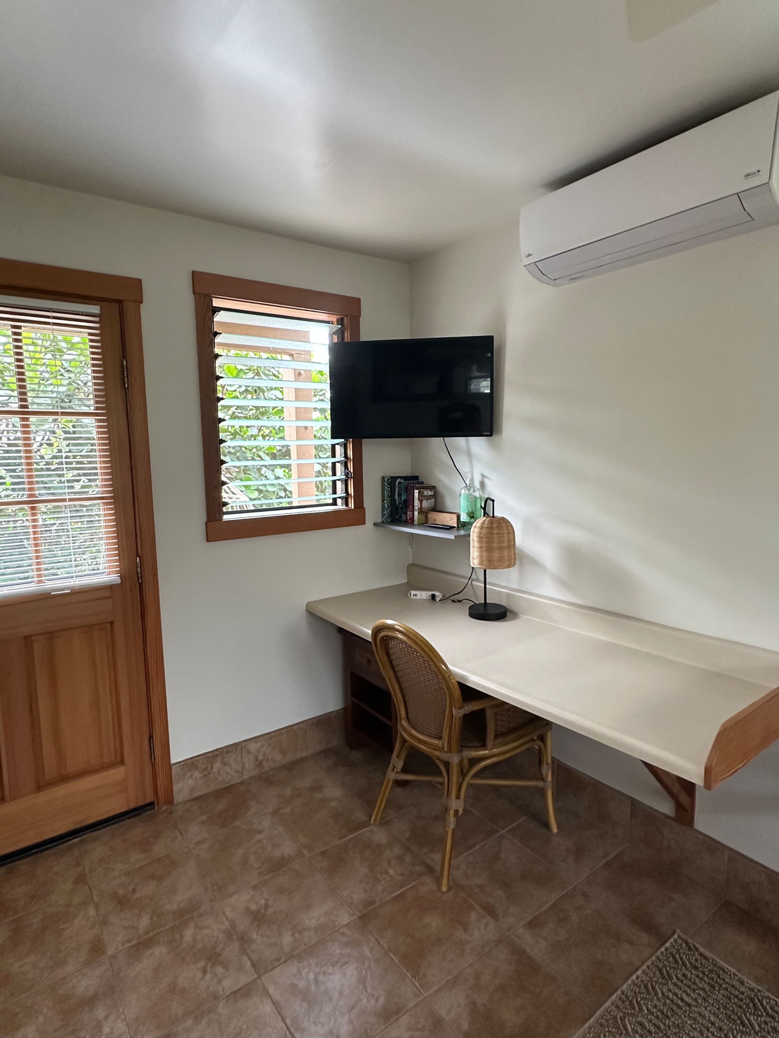 Home in Kailua-Kona · ★4.97 · 2 bedrooms · 2 beds · 3 baths - Image 33
