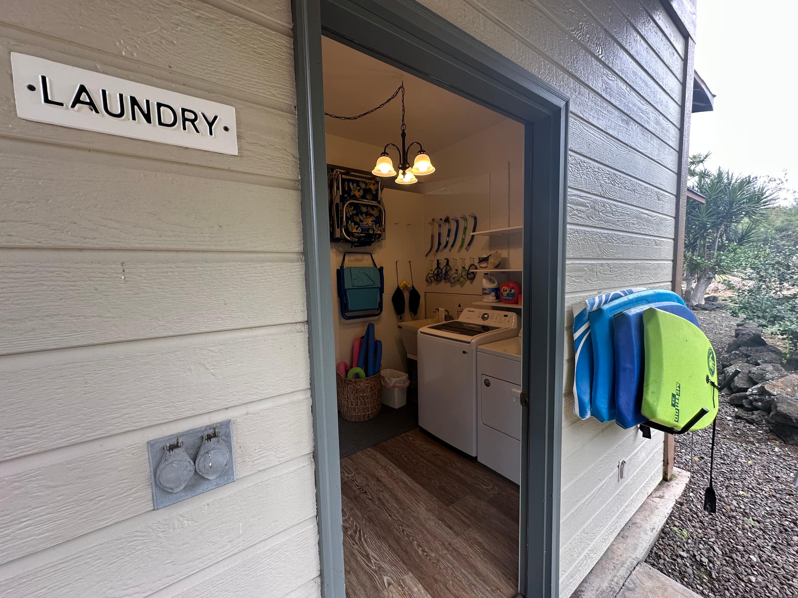 Home in Kailua-Kona · ★4.97 · 2 bedrooms · 2 beds · 3 baths - Image 43