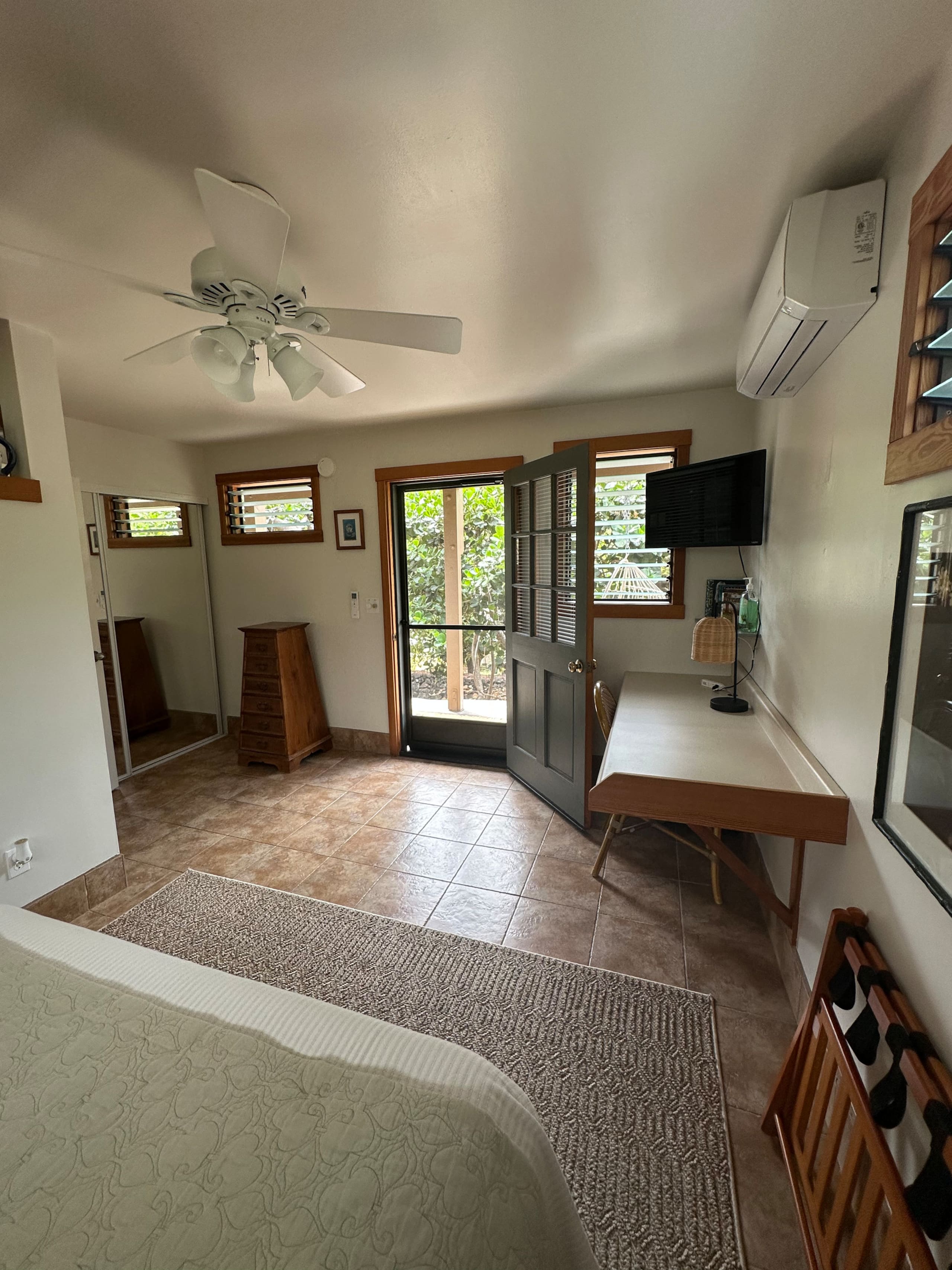 Home in Kailua-Kona · ★4.97 · 2 bedrooms · 2 beds · 3 baths - Image 19