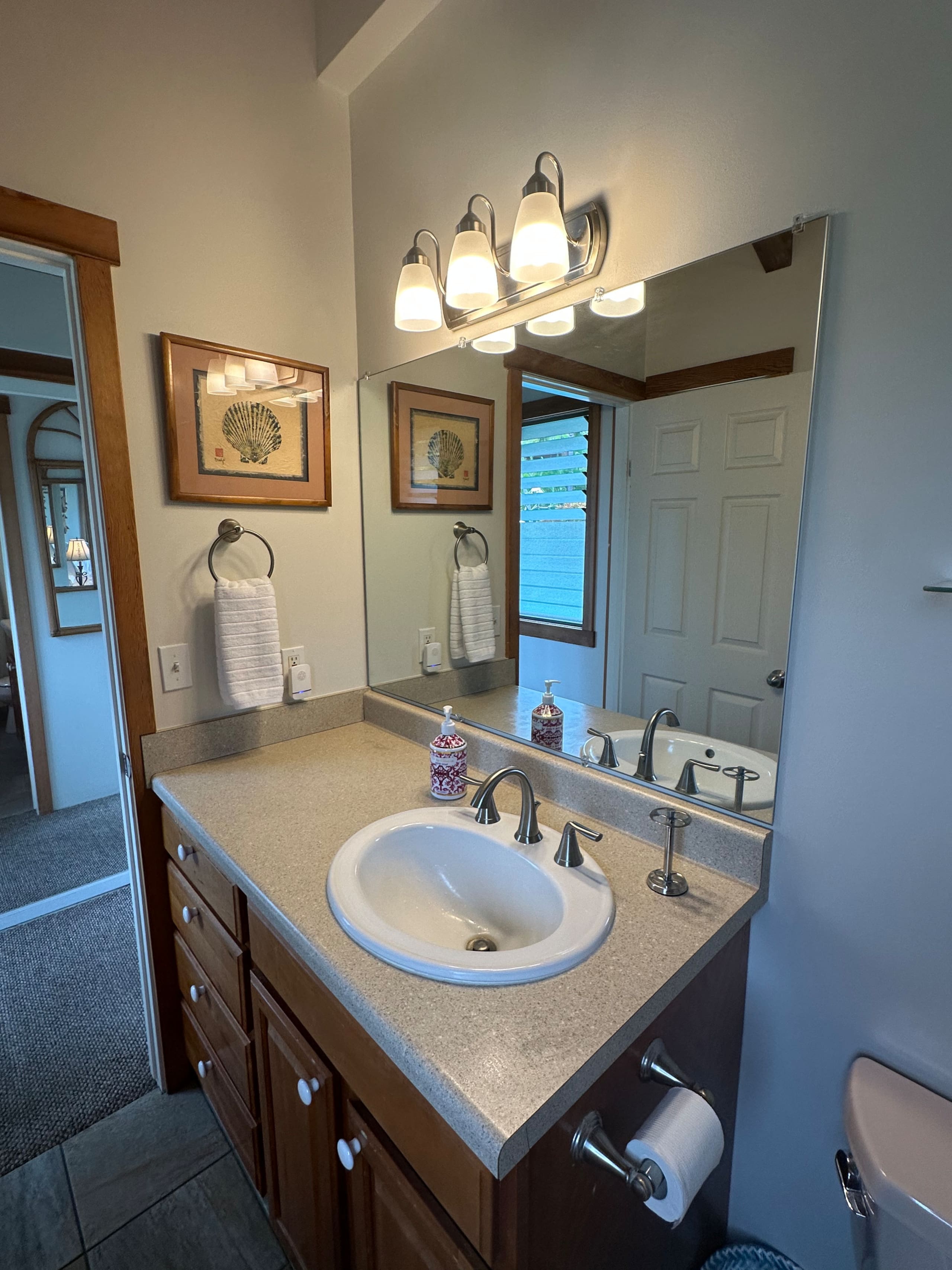 Home in Kailua-Kona · ★4.97 · 2 bedrooms · 2 beds · 3 baths - Image 26
