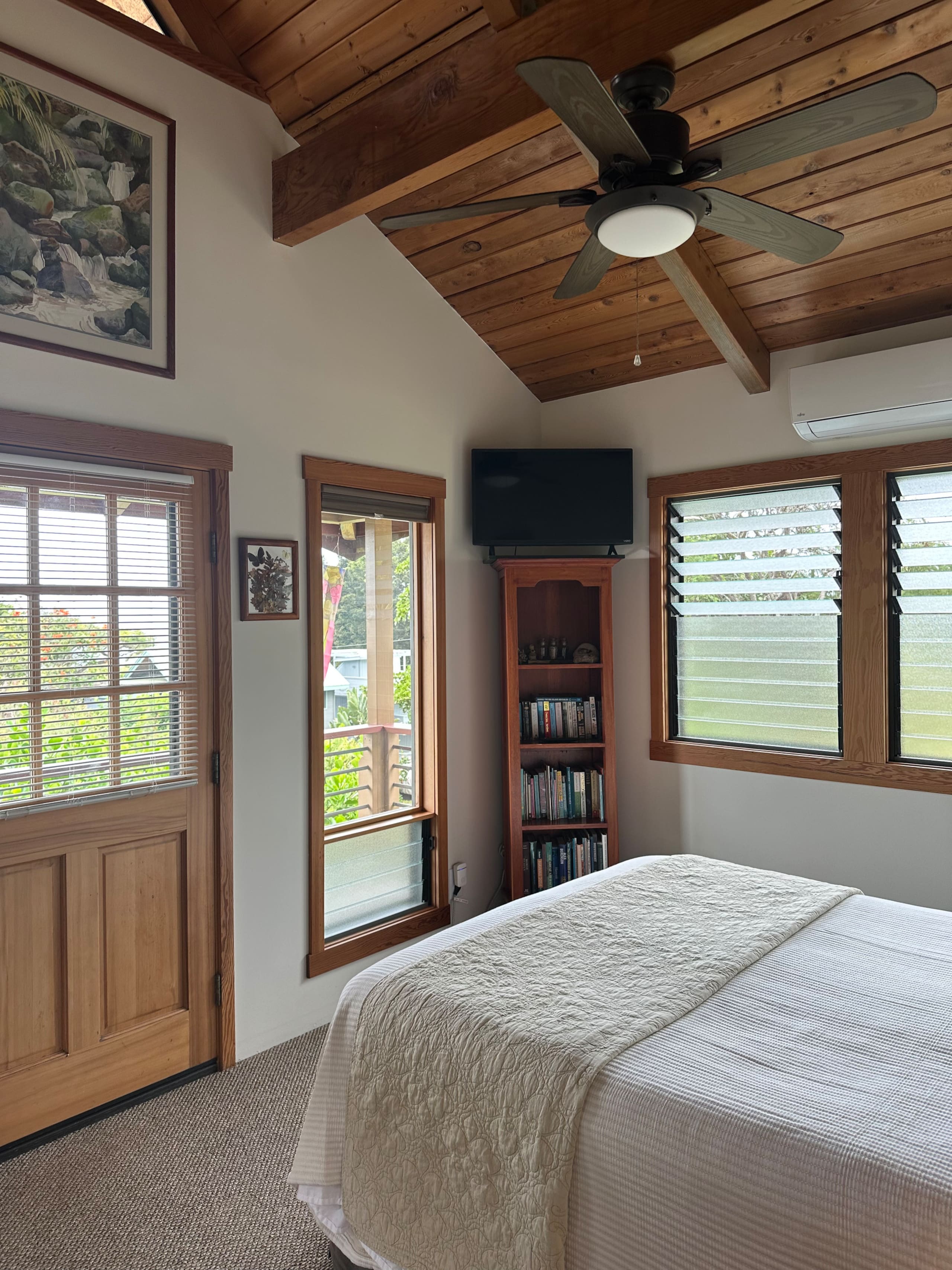 Home in Kailua-Kona · ★4.97 · 2 bedrooms · 2 beds · 3 baths - Image 13