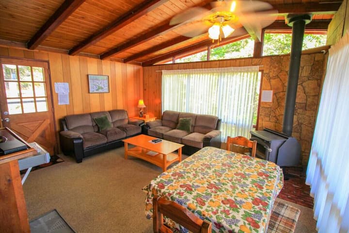 Premium Cottage, 4 Bedrooms, Kitchen, Lake View - Parry Sound