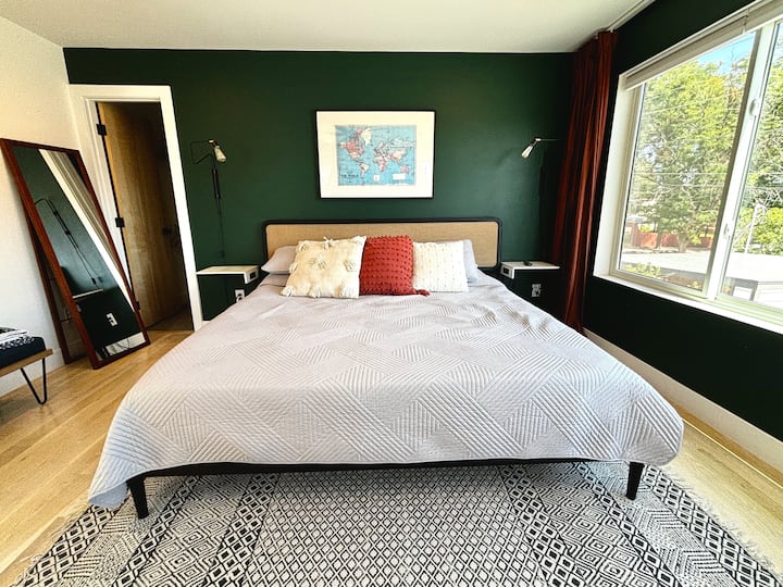 Chambre principale avec lit King size !