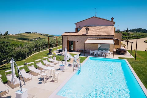 Villa clair - charming villa in marche countryside