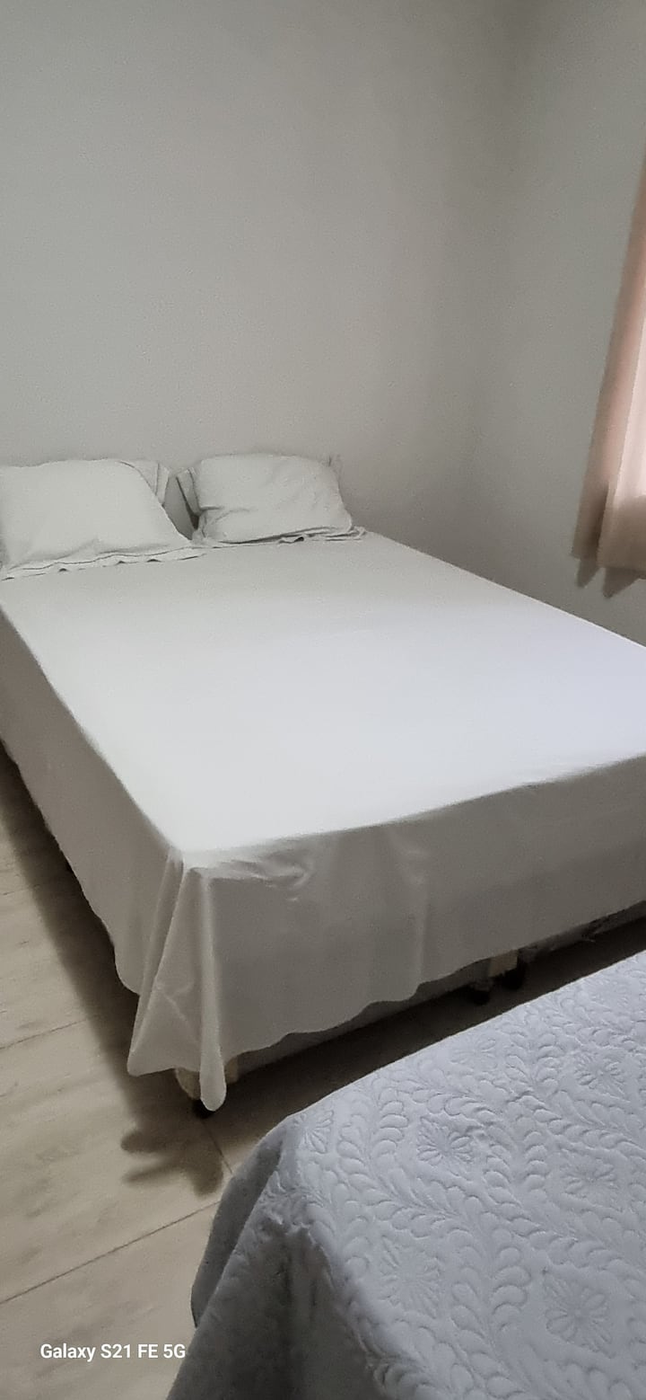 Dhomë gjumi 2