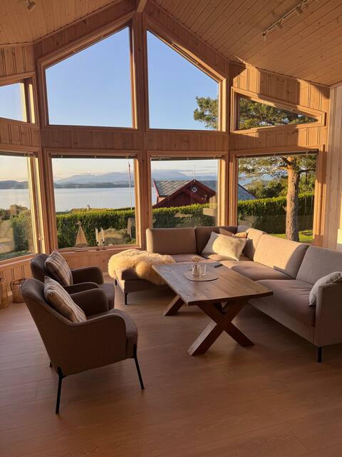 Popular Airbnb listing: Amazing house and garden. Fjord view, boat and fishing. in Vindafjord