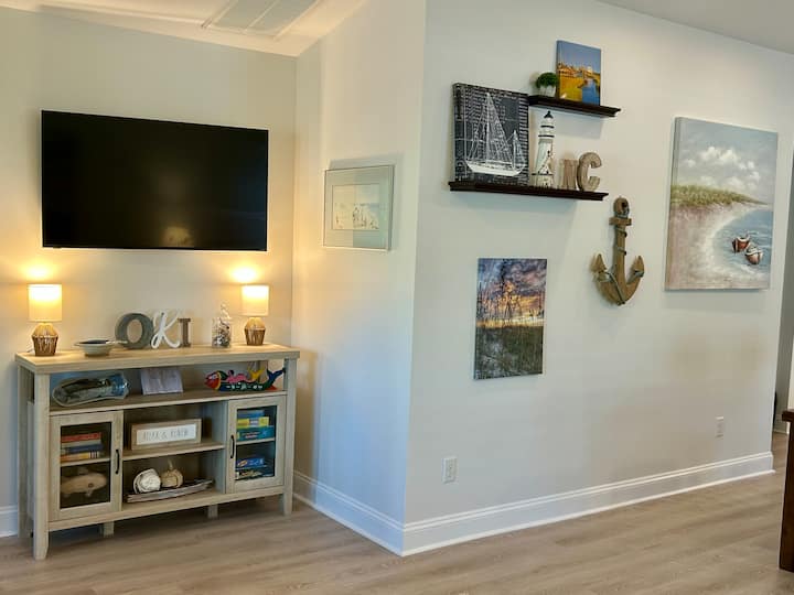 Fully-equipped 3br Home Near Intercoastal Waterway - Oak Island, NC