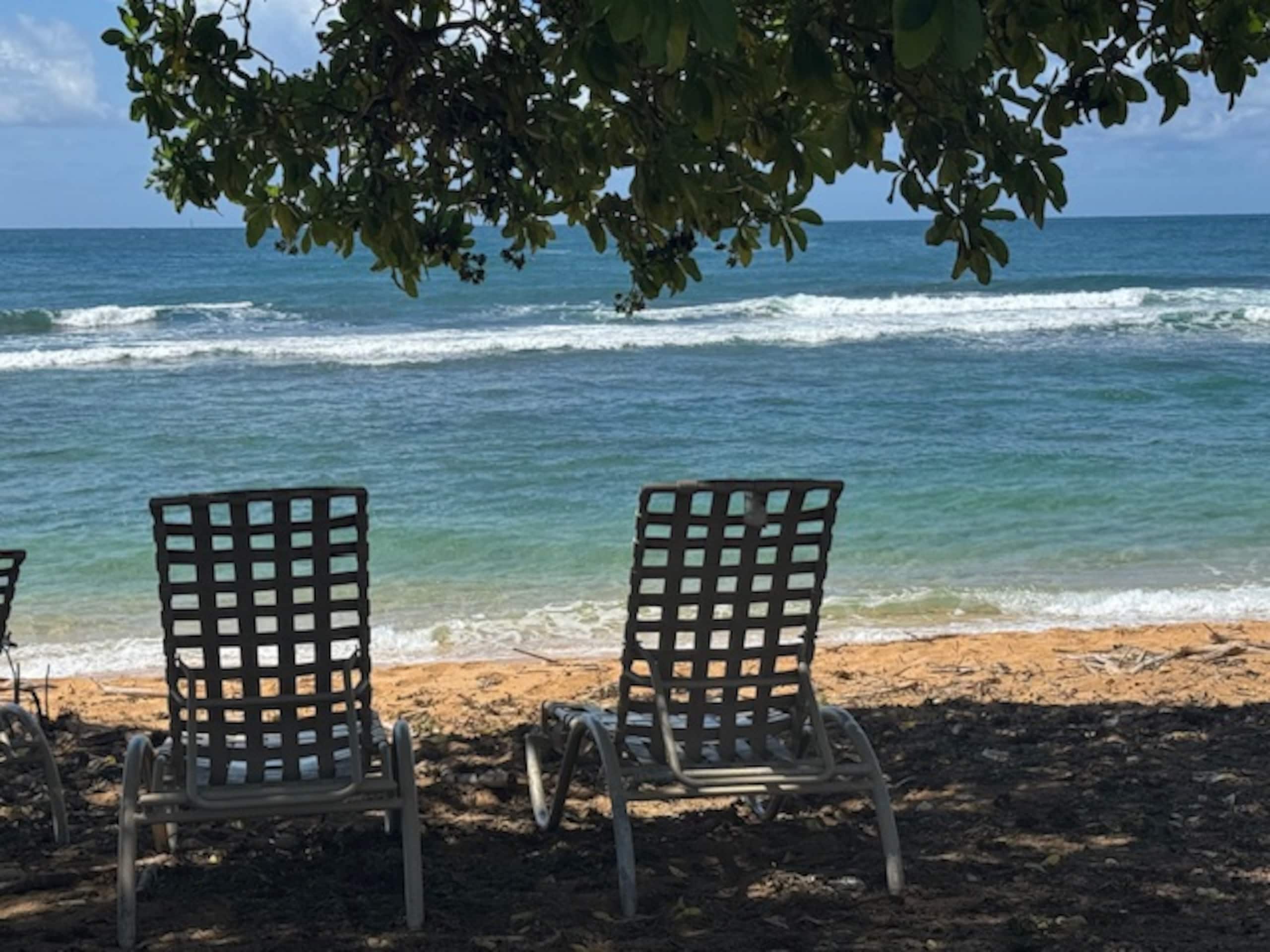 Condo in Kapaa · ★4.9 · 2 bedrooms · 2 beds · 1 private bath - Image 8