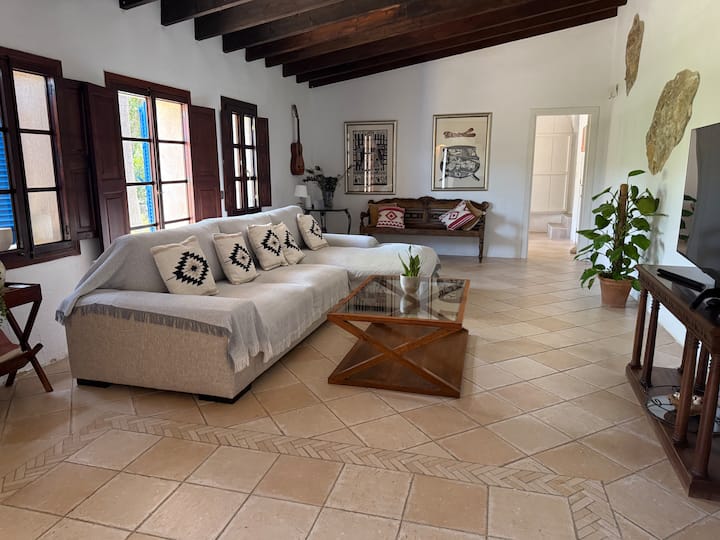 Tramuntana Villa With Saltwater Pool, Bbq & Views - Peguera
