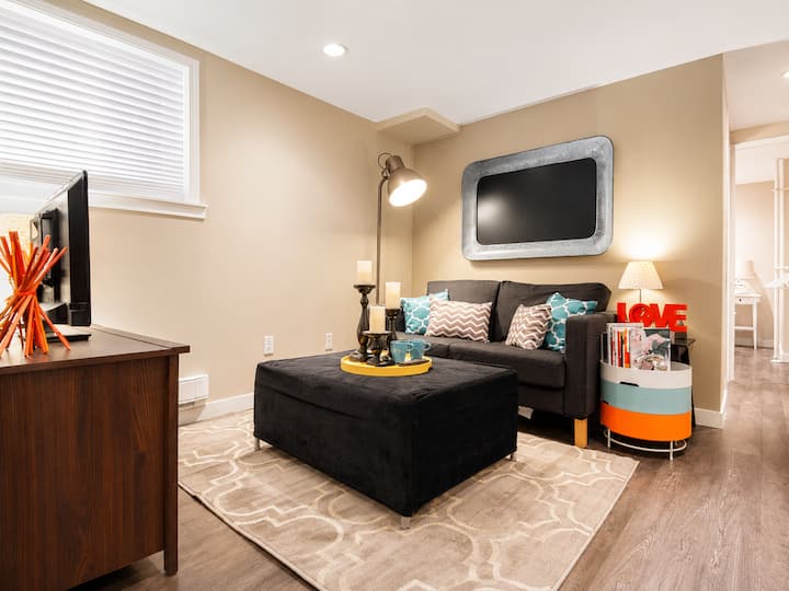 Spacious 2br Suite | Easy Central Access - Burnaby