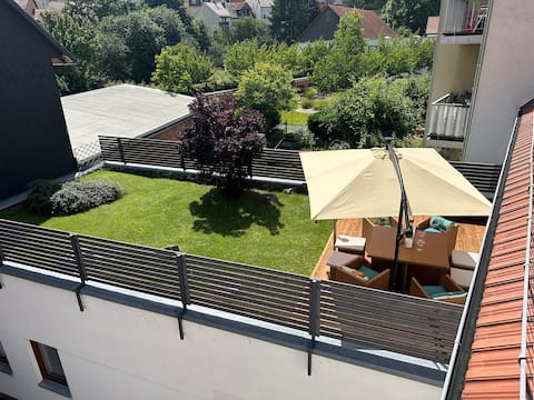 Large apartment in the center of Wartburgstadt.