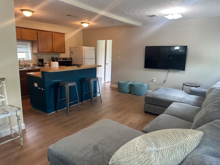 Island Escape - League City, TX