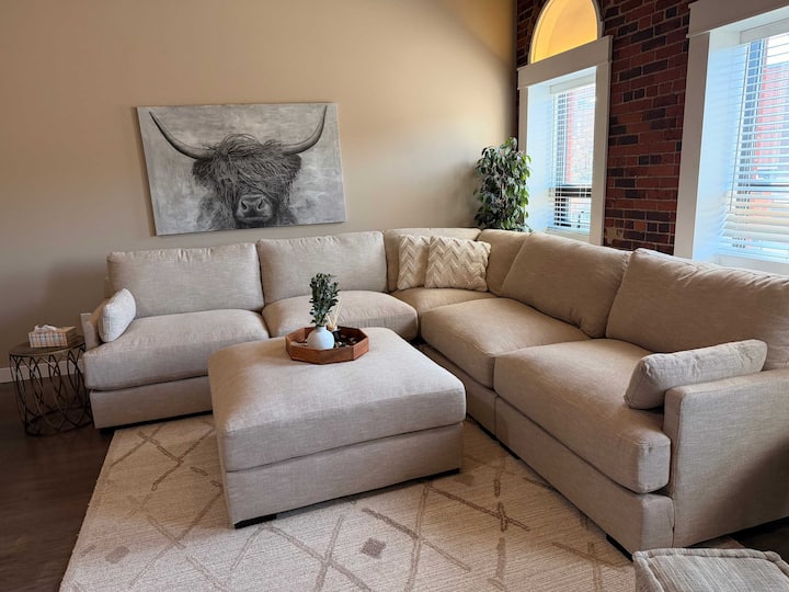 Downtown La Crosse Loft: Modern Comfort & Style