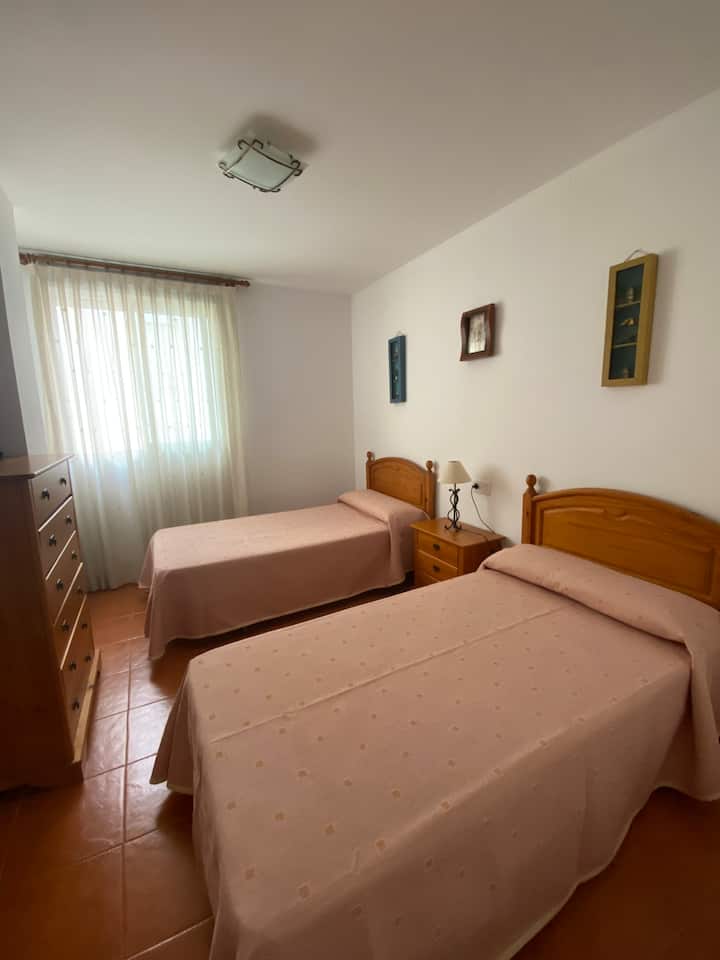 غرفة النوم 1