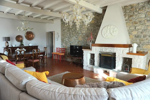 Proprietà Airbnb di successo: Podere Bocci residence in Casentino - Entire Villa a Poppi