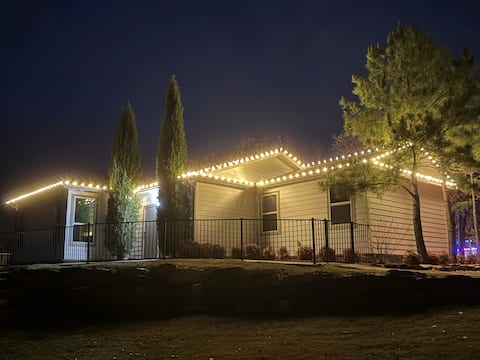 Lake View Retreat at CrossTimbers Marina