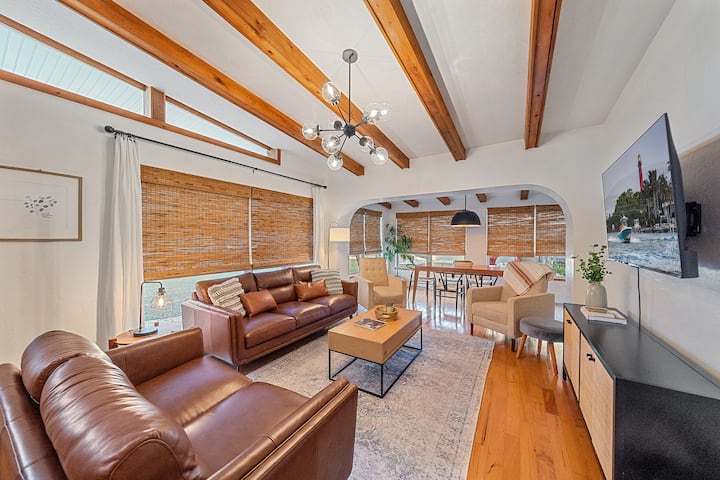 Modern 4br Home *Heated Pool & Spa* - サラソータ, FL