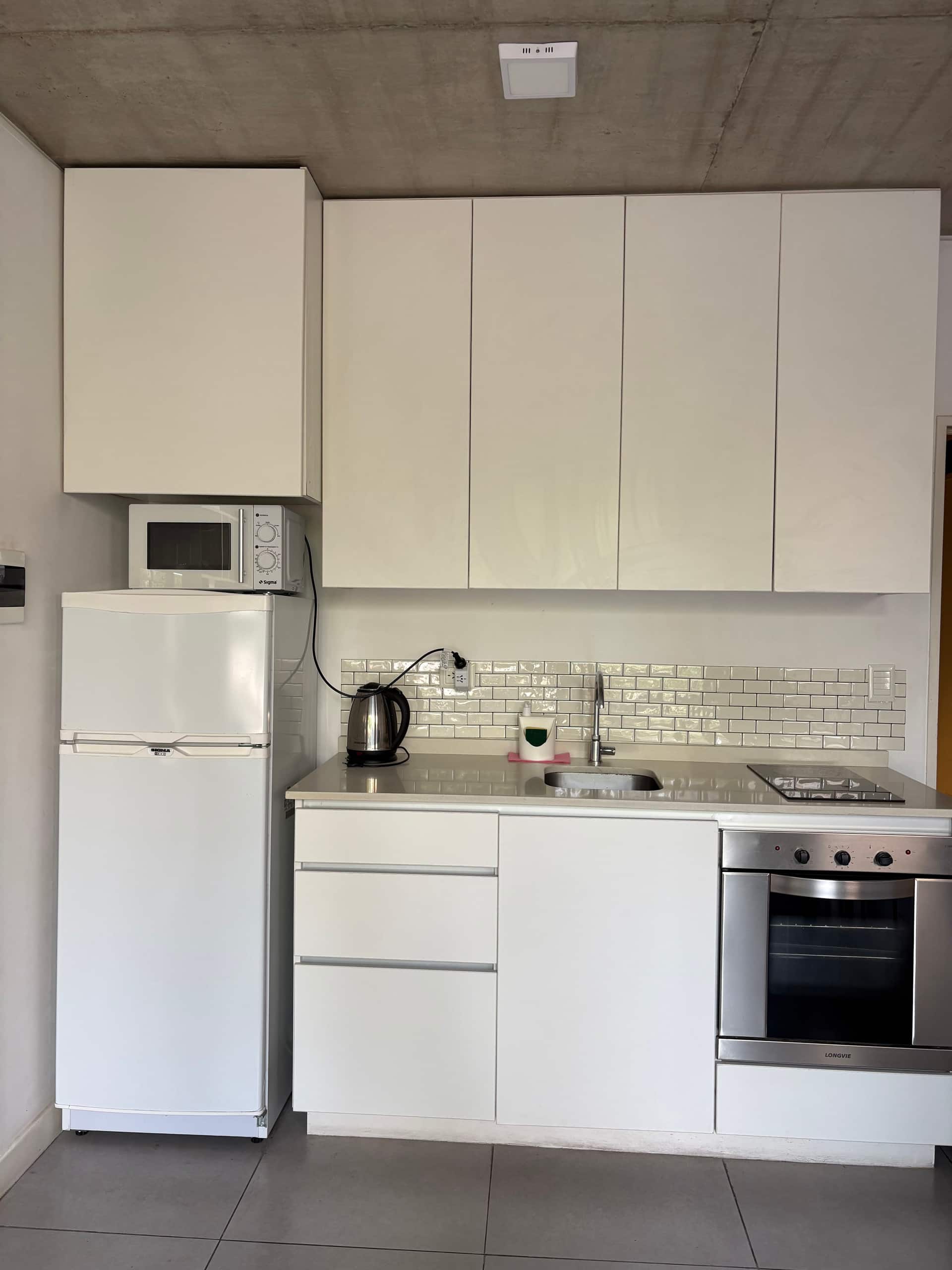Apartamento mobiliado de 1 quarto com varanda e comodidades em Palermo Hollywood