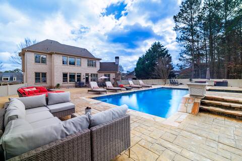 Christmas-Ready*Heated Pool*7BR Luxury home