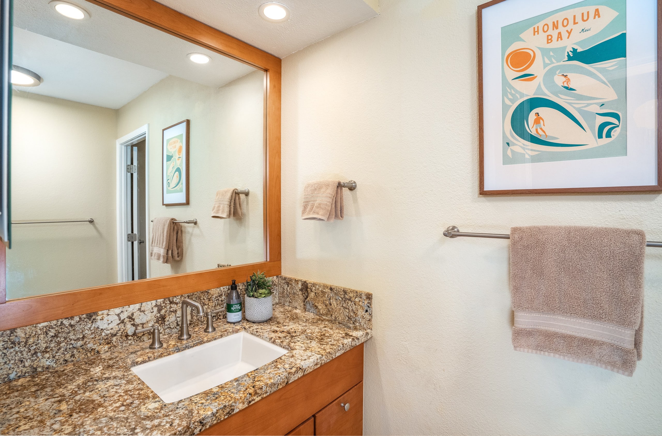 Condo in Kihei · ★4.95 · 1 bedroom · 1 bed · 1 private bath - Image 24