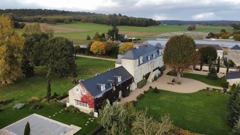 Family Manor from 1654 in the Loire Valley.