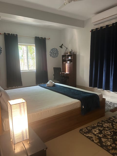 A tranquil stay Amidst the hustle bustle of city