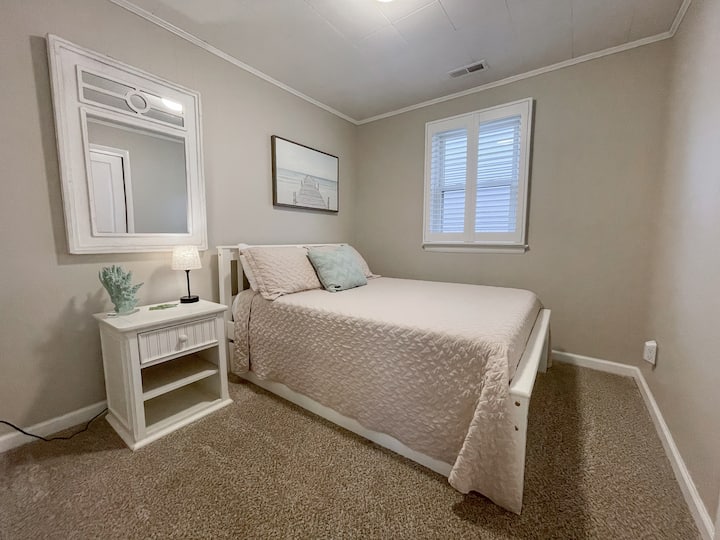 Comfortable Memory foam Full size firm mattress & full size memory foam pull out trundle bed makes for more family fun!