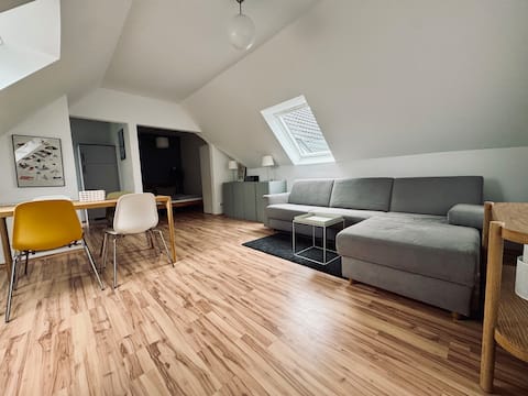 Cozy apartment near the lake