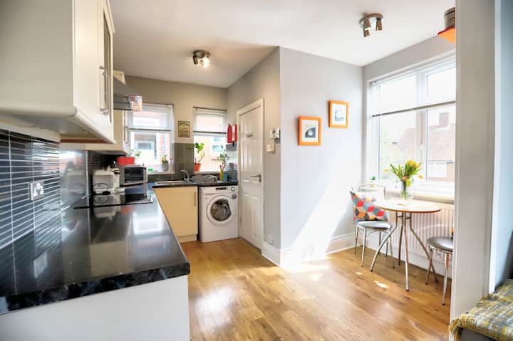 Modern 2-bed Flat| Free Parking | 10 Mins To Ncl - Newcastle upon Tyne