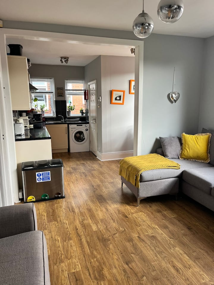 Modern 2-bed Flat| Free Parking | 10 Mins To Ncl - Newcastle upon Tyne