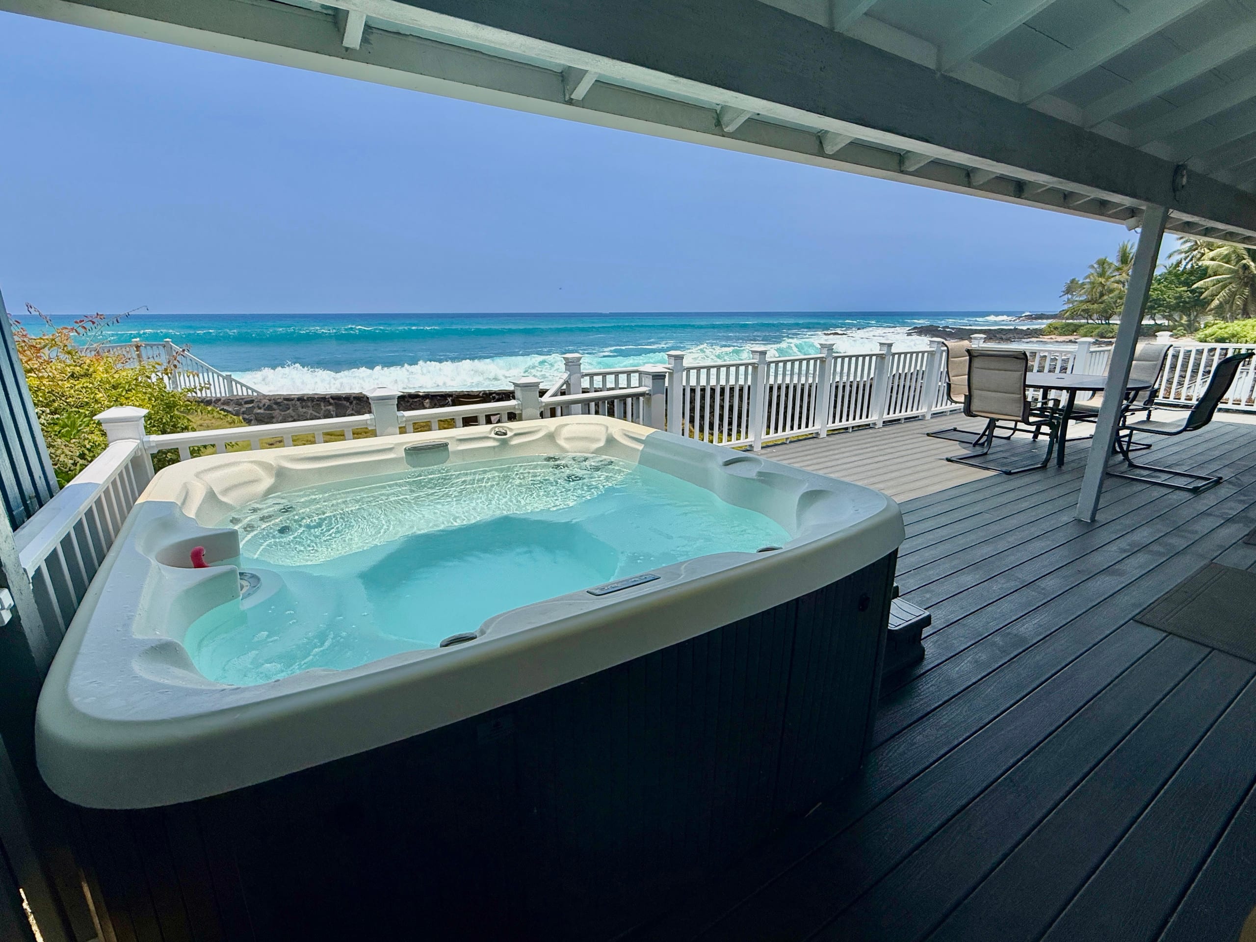 Home in Kailua-Kona · ★4.95 · 2 bedrooms · 3 beds · 2 baths - Image 11