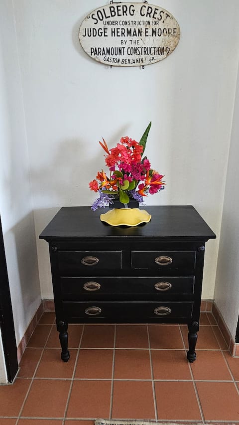 Successful Airbnb property: Sun Mountain Crest Villa in Charlotte Amalie