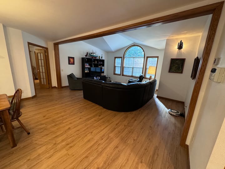 3 Bd/2ba Perfect Location! On Bike Path/atv/wifi - Manitowish Waters, WI