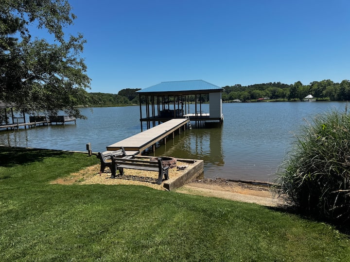 Private Dock, Pontoon Boat Option