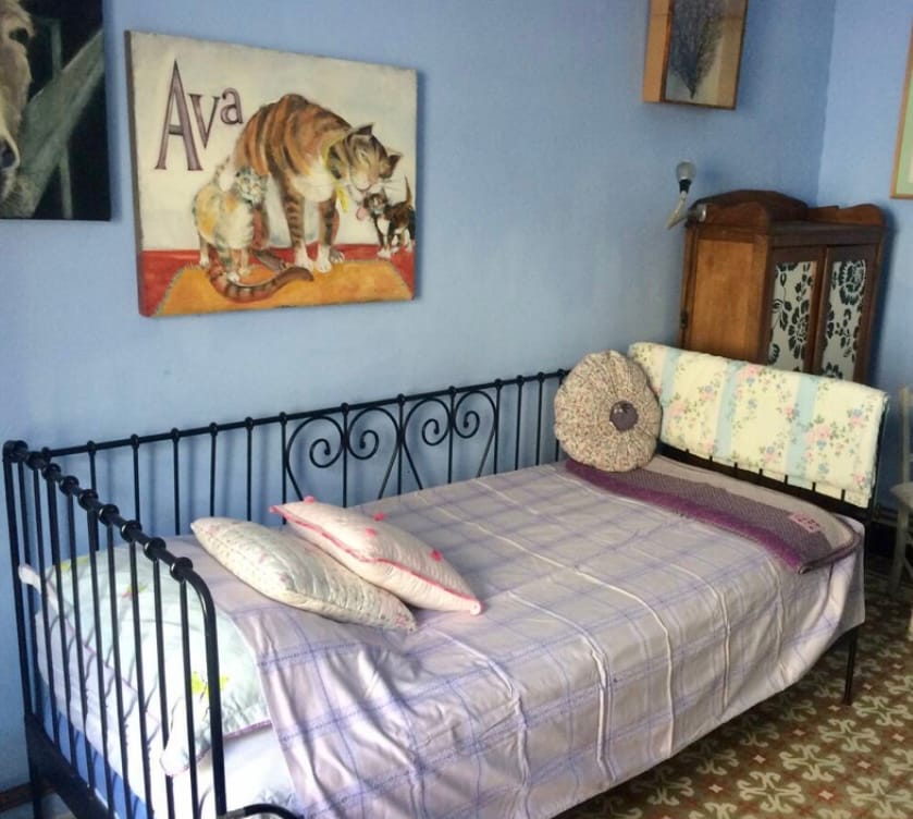 Dormitorio 2 con cama de una plaza.