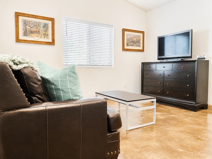 Rawhide Getaway - Detached Guesthouse - Prescott, AZ