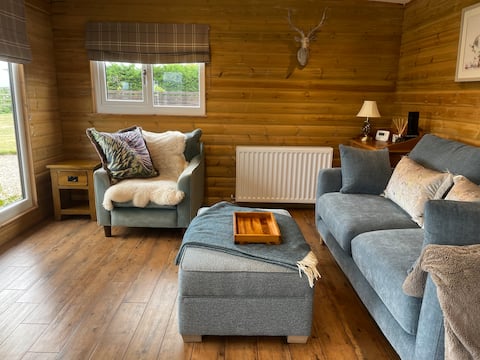 Top performing Airbnb: Cosy lodge- stunning views Stonecroft Saltburn in Guisborough
