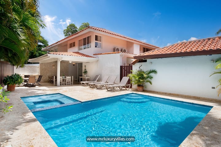Mr | Villa Alcázar | Casa De Campo | Ref: 510 - La Romana