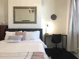 Clean, Spacious, Convenient, Comfortable, Historic, photo 7 of 17