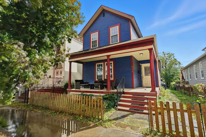Nest On Vestry- Walk To Downtown In Under 15 Min! - Cleveland, OH