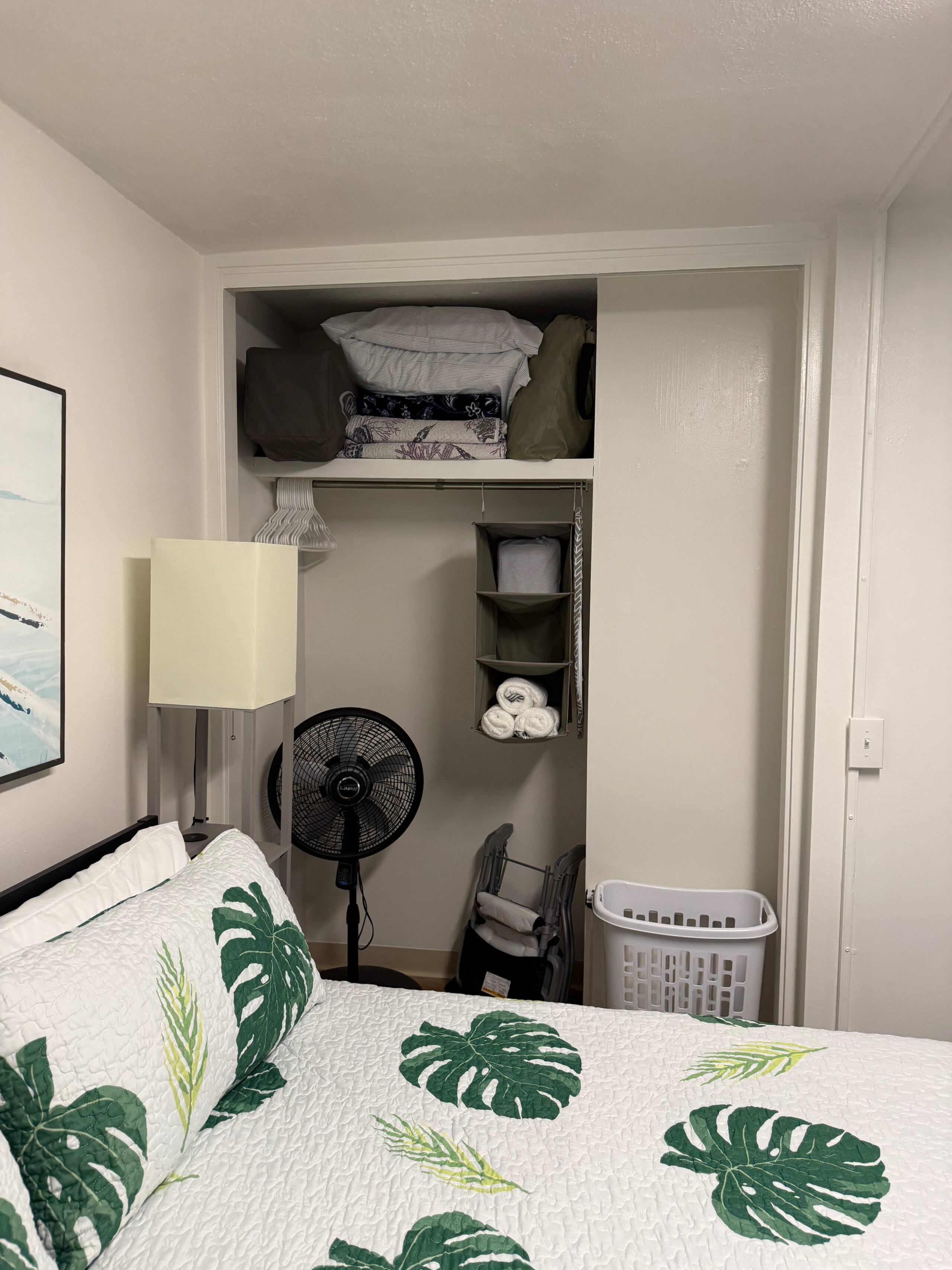Breezy Waikiki Apt 🌈sleeps 6 & PARKING included - Image 64
