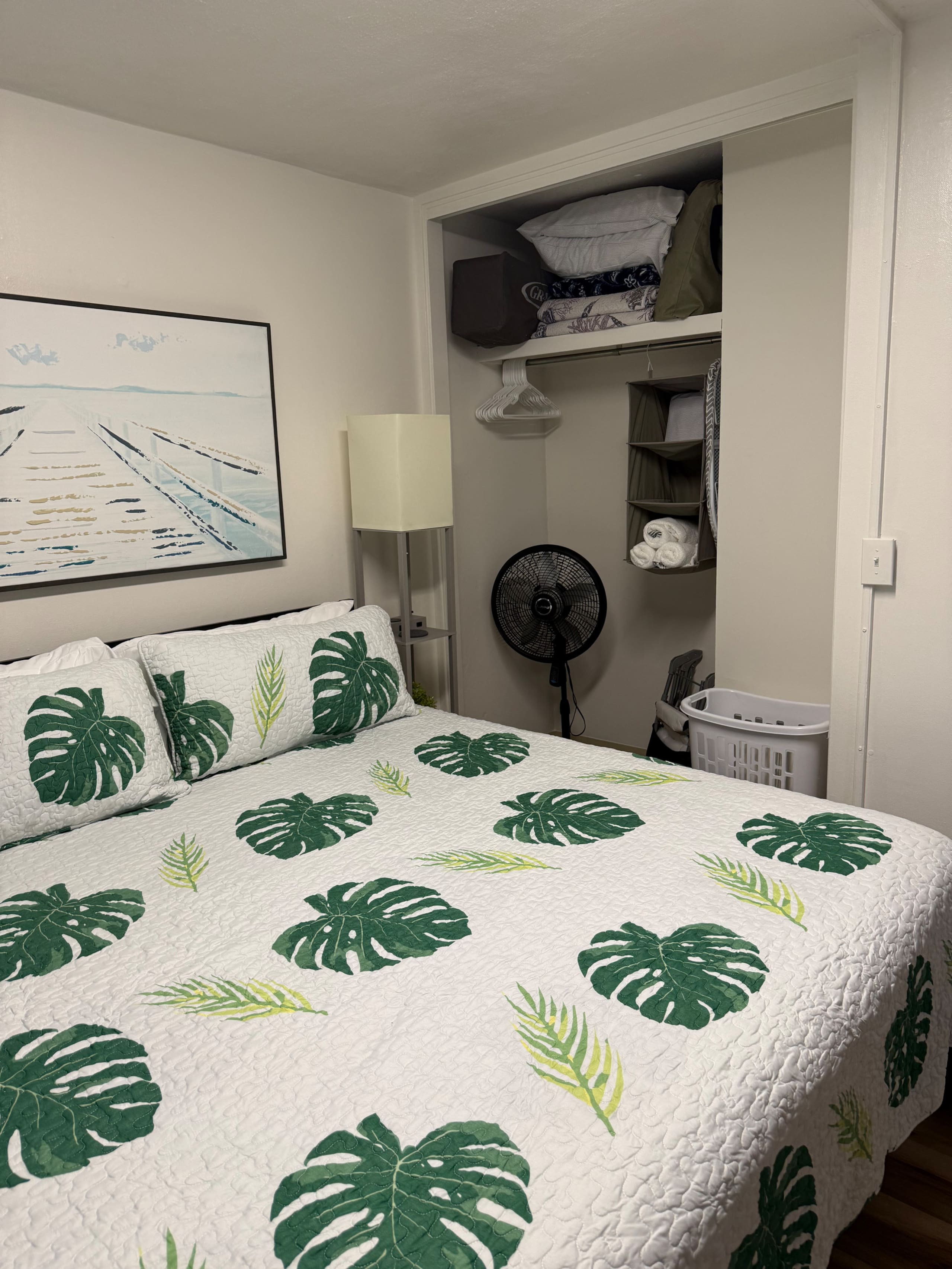 Breezy Waikiki Apt 🌈sleeps 6 & PARKING included - Image 68