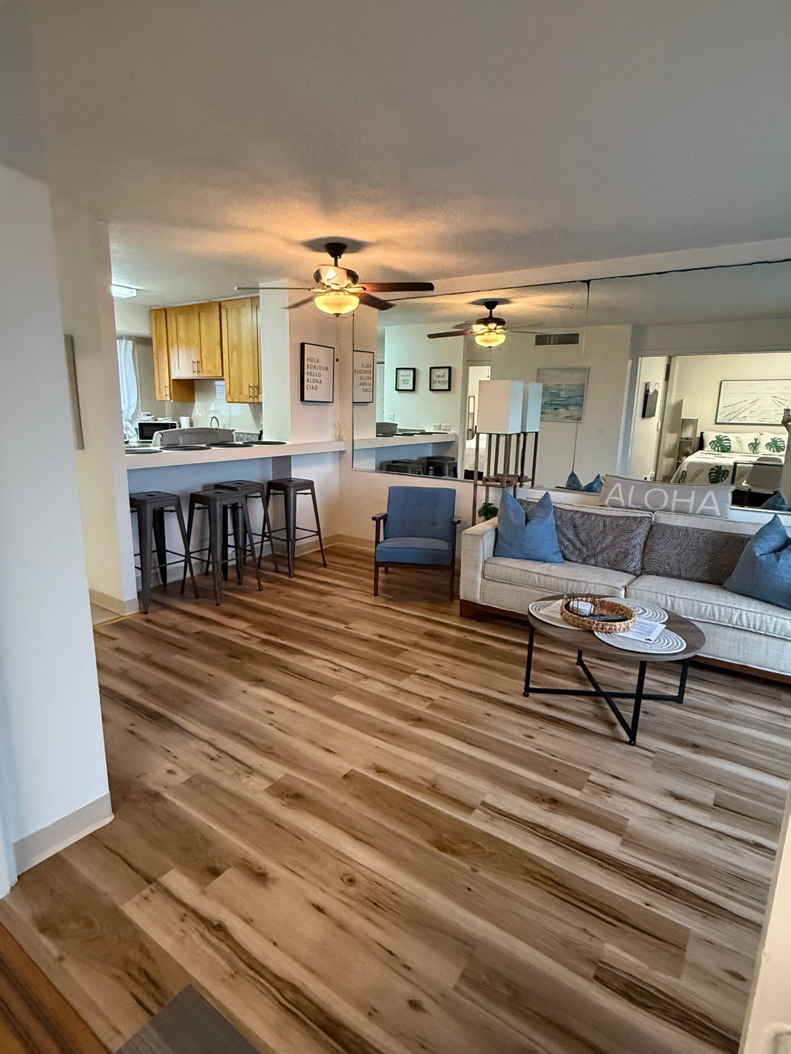 Breezy Waikiki Apt 🌈sleeps 6 & PARKING included - Image 15