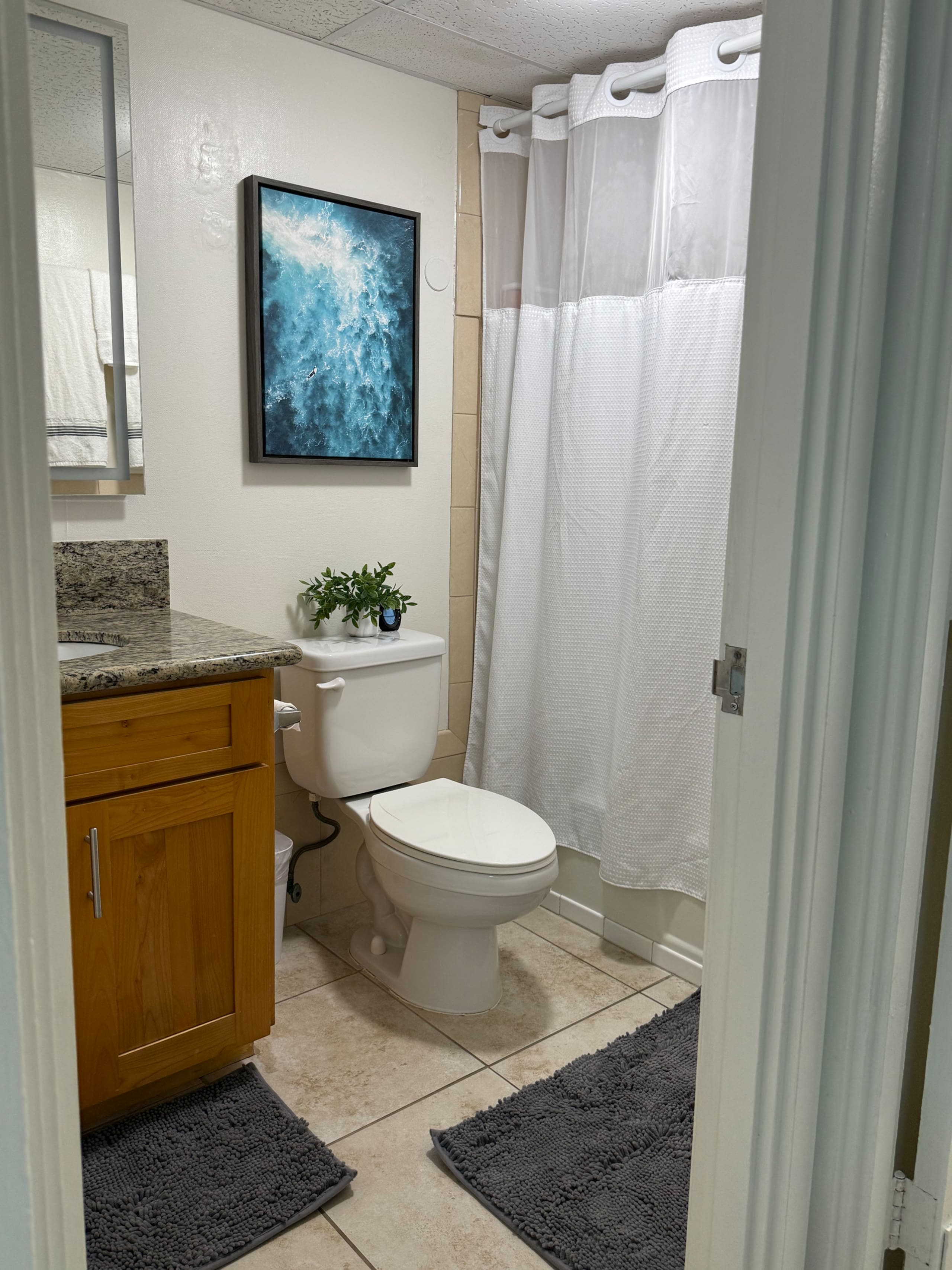 Breezy Waikiki Apt 🌈sleeps 6 & PARKING included - Image 42