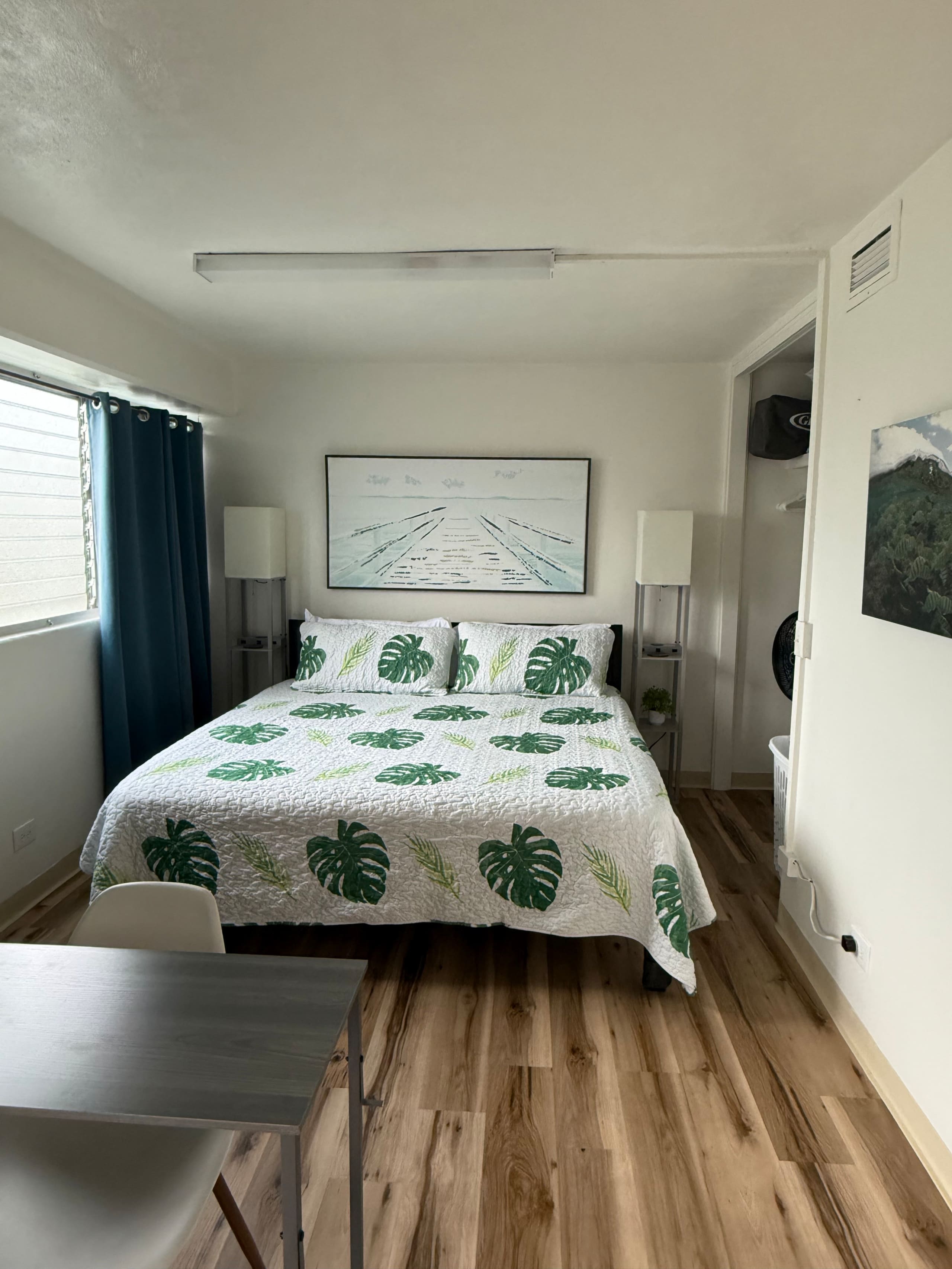 Breezy Waikiki Apt 🌈sleeps 6 & PARKING included - Image 1